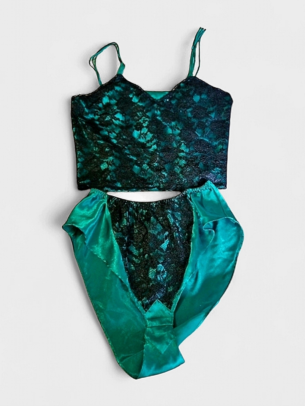 Victoria’s Secret Gold Label Teal Lace 2PC Lingerie Set Satin High Cut Vintage.M